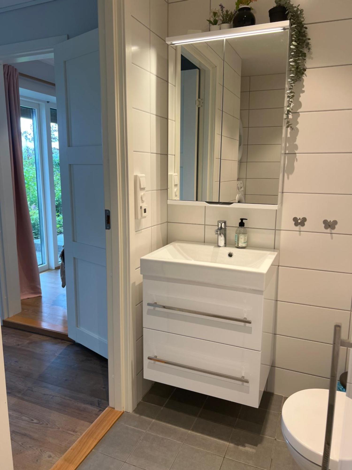 Fin Leilighet Med Parkering! Bergen Zewnętrze zdjęcie